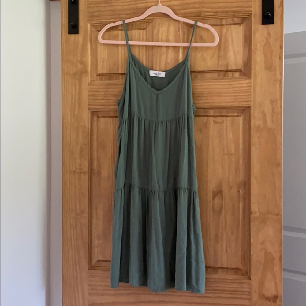 Carly Jean Los Angeles Sloan Green Dress